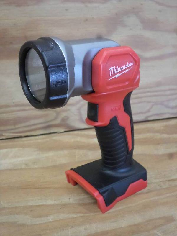 Milwaukee M18 LED Work Light, Like ...