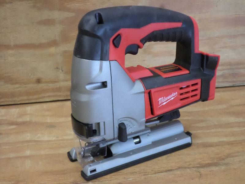 Milwaukee M18 Cordless Jig Saw, Lik...