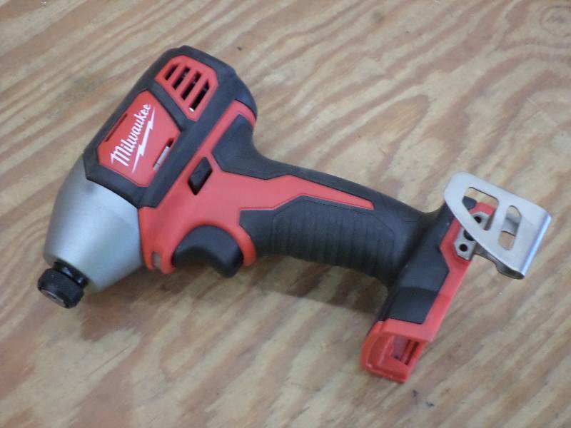 Milwaukee M18 14 Hex Impact Drive...
