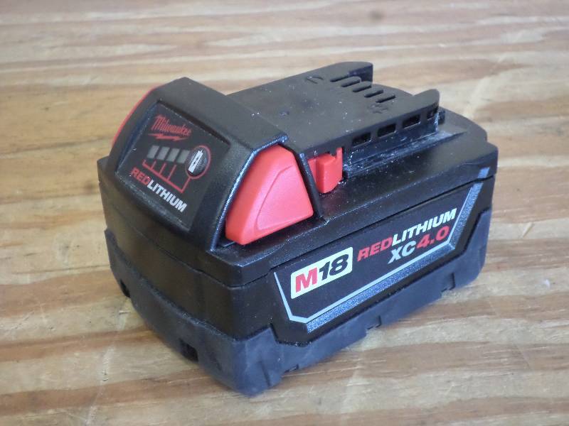 Milwaukee M18 XC 4.0 Extended Capac...