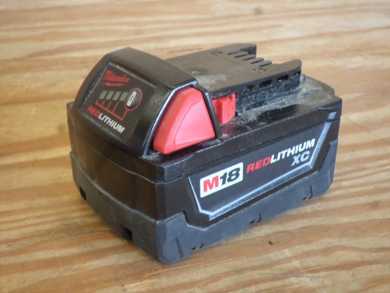 Milwaukee M18 XC 4.0 Extended Capac...