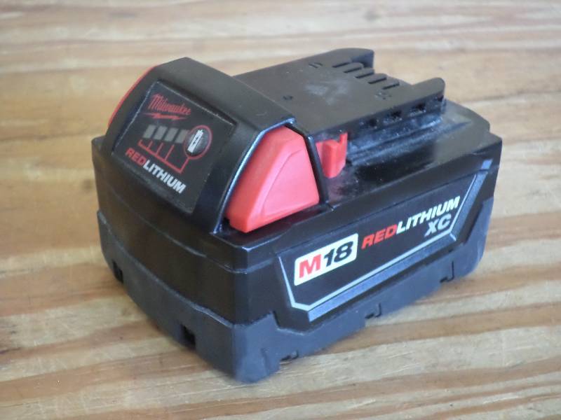 Milwaukee M18 XC 4.0 Extended Capac...