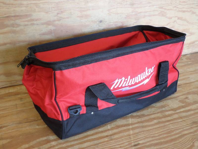 Milwaukee 11x22x11 Contractor To...