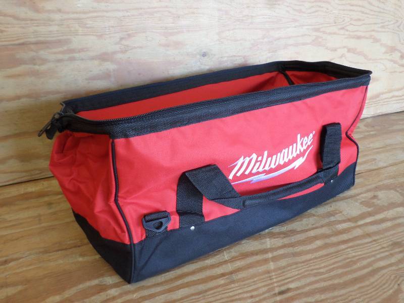 Milwaukee 11x22x11 Contractor To...