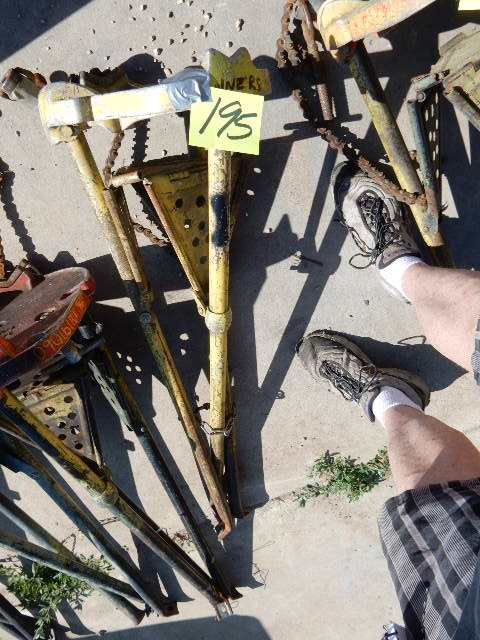 lot 195 image: RIDGID, Tristand Pipe Vise