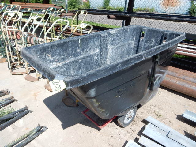 lot 200 image: Large Plastic Garbage Bin..