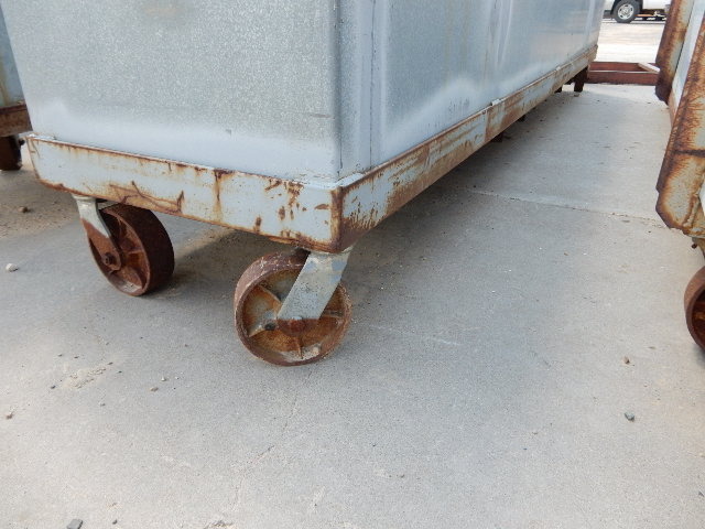 lot 212 image: Sheet Metal Strap Transport Cart