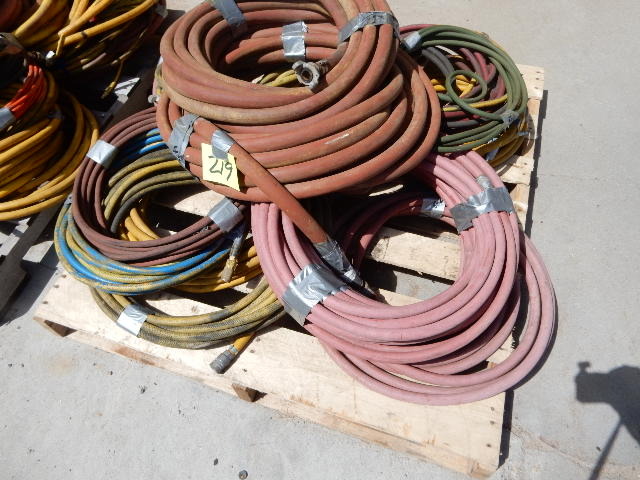lot 219 image: Pallet of Hoses.. Air and Water hoses