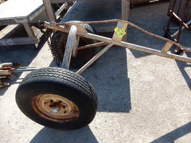lot 87 image: GRASS HOPPER for carrying Pipe