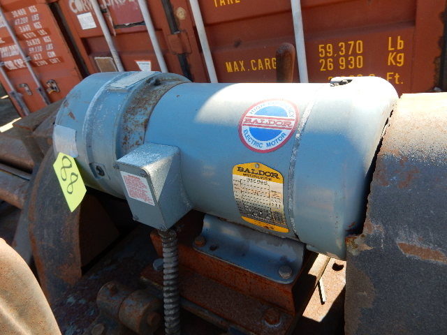 lot 88 image: Sheet metal Molder.. Very Old.. Untested