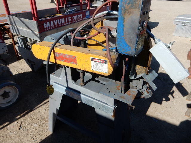 lot 99 image: Everett Industries.. Model 14 16  Metal Saw