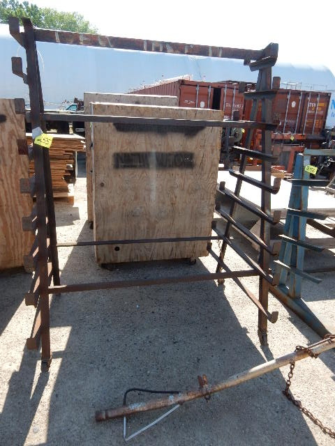 lot 255 image: Heavy Duty Rolling Tree Rack