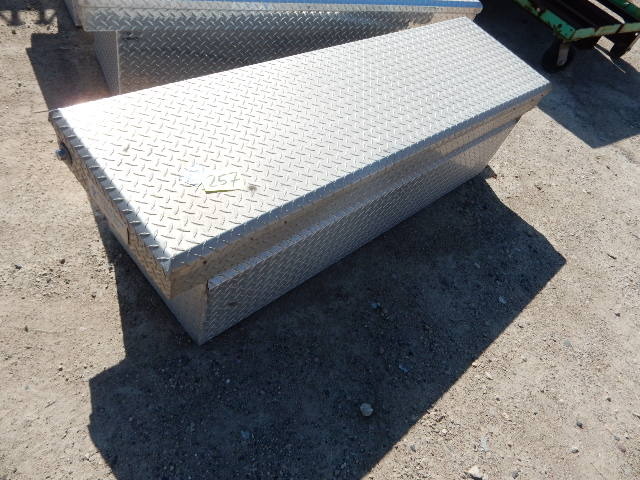 lot 257 image: Advantage Pickup Boxes.