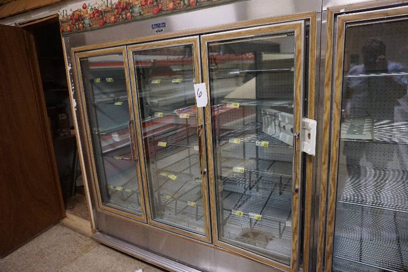 Zero Zone Brand 3 Door Grocery Store Produce/Meat Cooler With