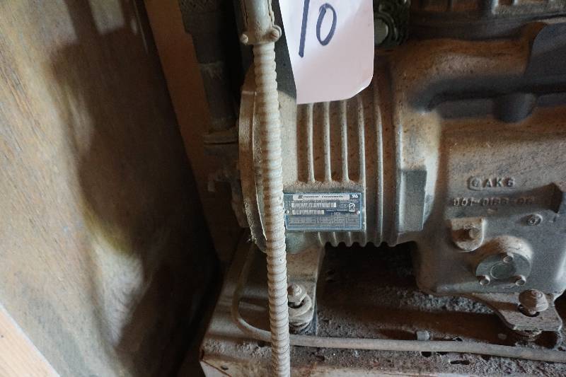 lot 10 image: Copeland Coplematic Brand Model MRA2-050TFC500 Cooler Compressor Power Supply