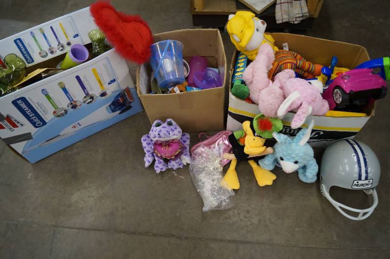 ToysGasswareDecor