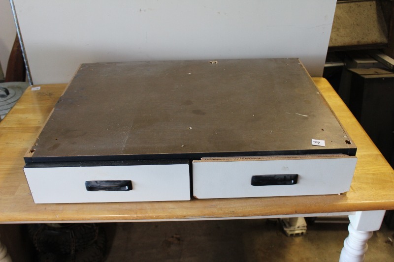 Set of Drawers