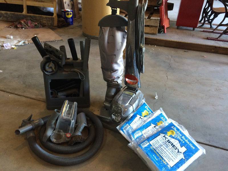 lot 267 image: Kirby Sentria Vacuum Cleaner