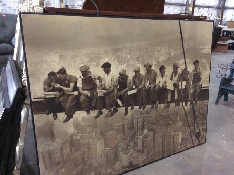 lot 282 image: Print, Lunch Atop a Skyscraper At Rockefeller Center 1932