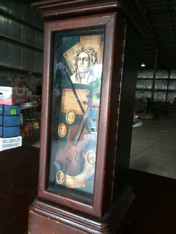 lot 320 image: Unique Music Themed Table Top Decorative Cabinet