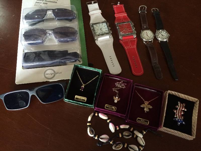 lot 325 image: Watches, Sun Glass Readers, Riding Glasses, Jewelry