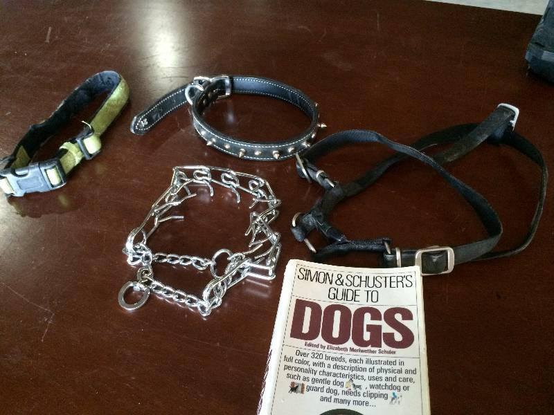lot 334 image: Dog Colliers and Dog Breed Book