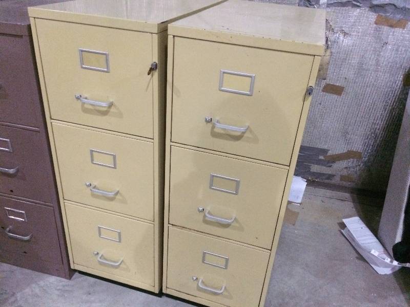 lot 358 image: Pair of Matching Heavy Duty File Cabinets With Keys