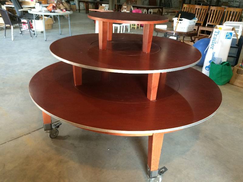 lot 49 image: Amazing Wood Three Piece, Three Tier Display Table
