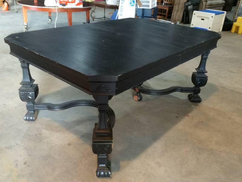 lot 53 image: Vintage Gothic StyleTable