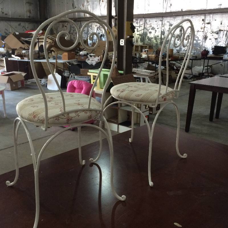 lot 77 image: So Cute, Pair of Childs Parlor Chairs