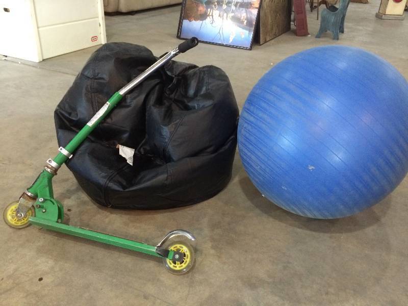 lot 85 image: Childs Bean Bag Chair, Big Ball and Scooter