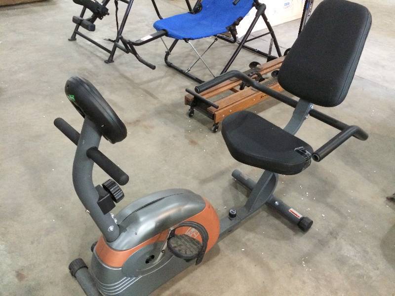 lot 92 image: Exercise Machine