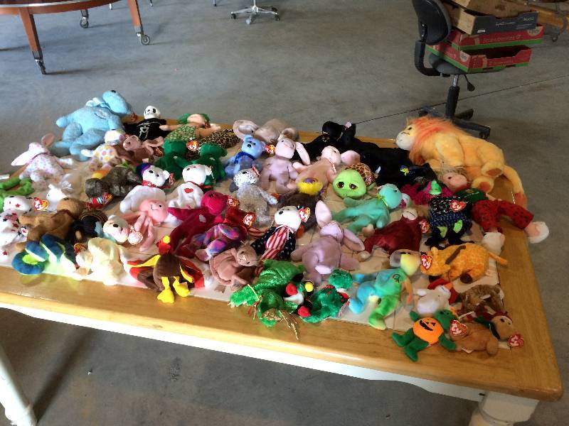 lot 98 image: Huge Lot of Ty  Beanies, Get Them All In One Lot