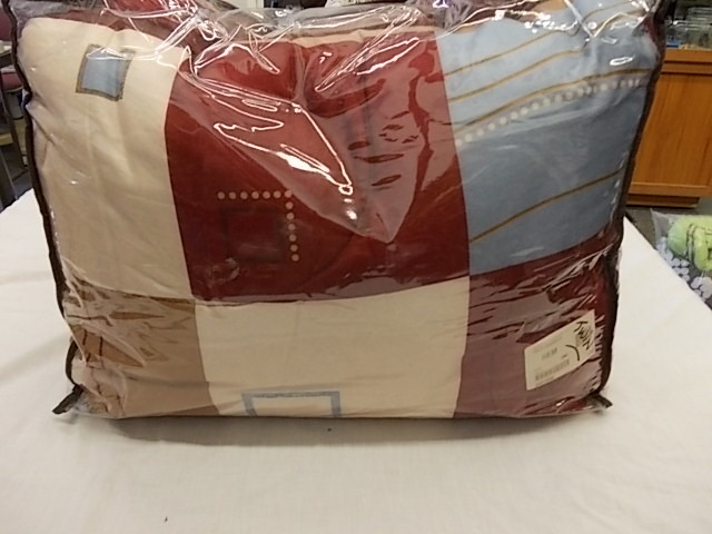 Twin Comforter Set