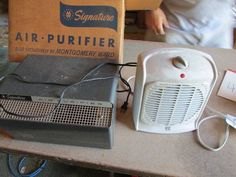 2 Air Purifiers, ...