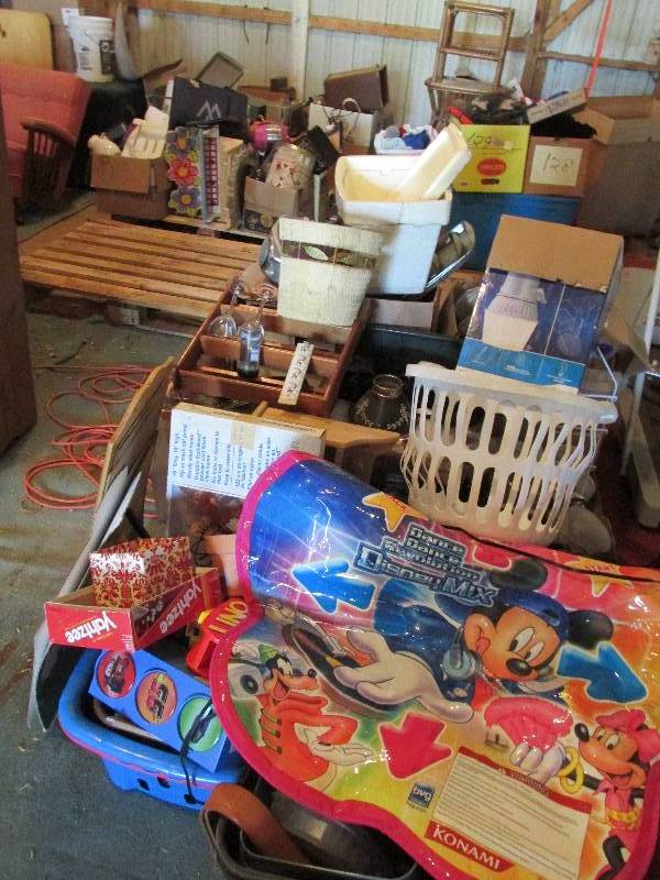 Huge value 3 pallets overflowing wi...