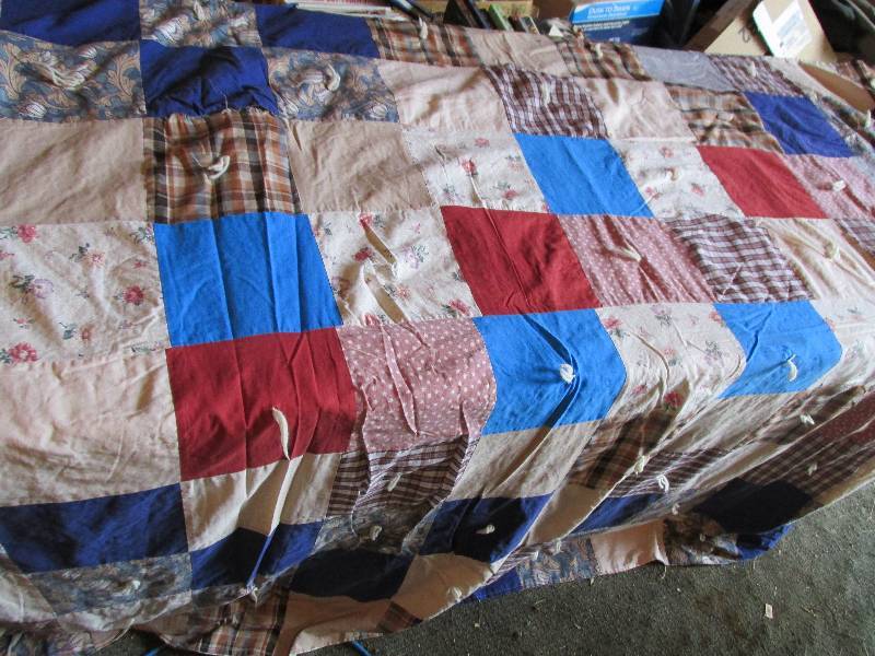 Hand made large quilt 5 x 6.5 feet...