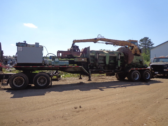 lot 4 image: 2001 Sierra Roadrunner  Metal Baler