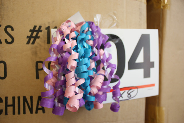 lot 204 image: Culy Bows