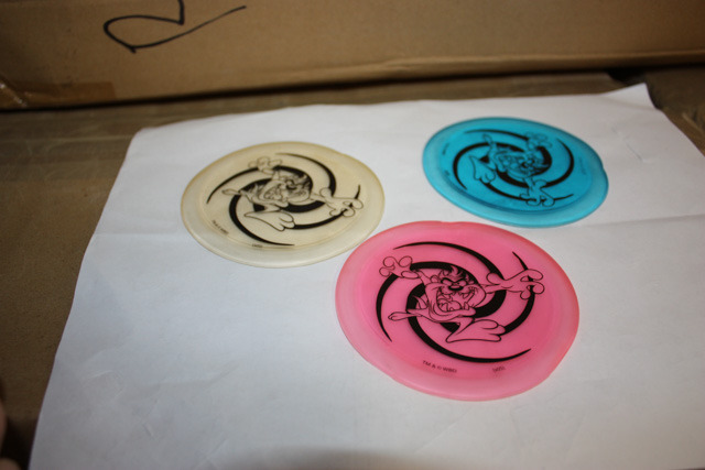 lot 203 image: Taz Flyers