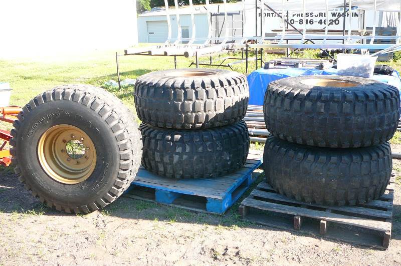 Skid Loader Wheels & Tires