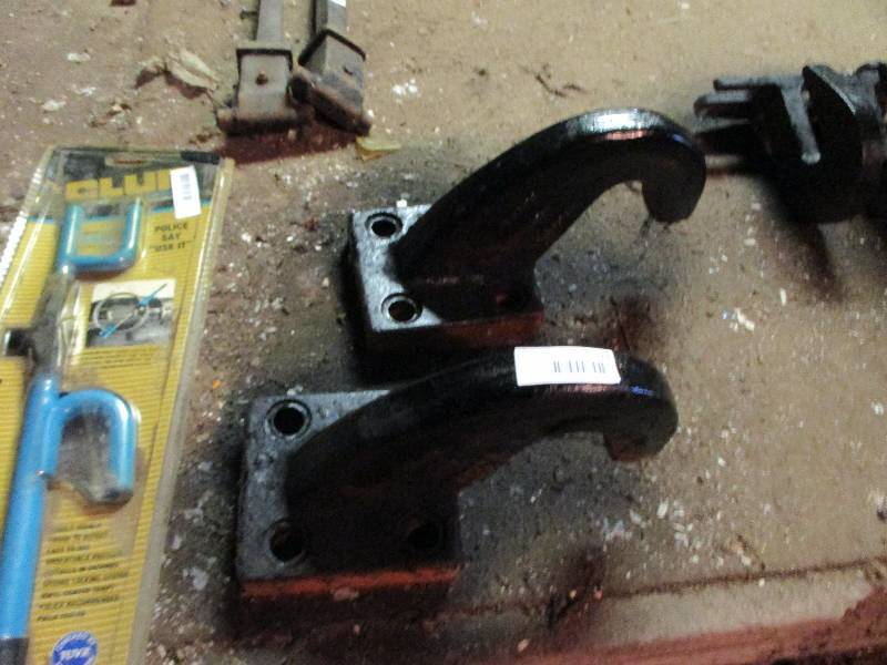 Tow hooks