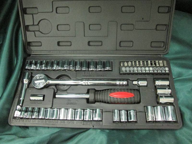 lot 31 image: Ultra tough ultra steel 54 piece 1...