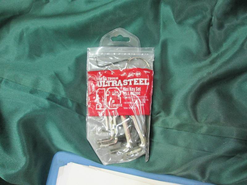 lot 63 image: Ultra tough ultra steel 16 piece he...