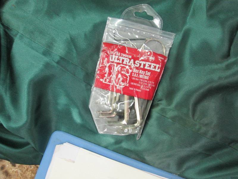 lot 73 image: Ultra tough ultra steel 16 piece he...