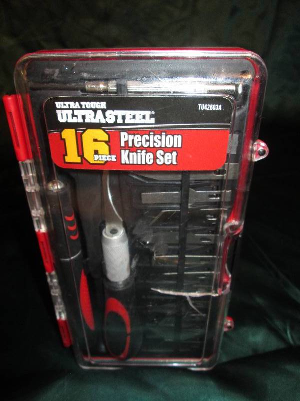 lot 81 image: Ultra tough ultra steel 16 pc. Prec...