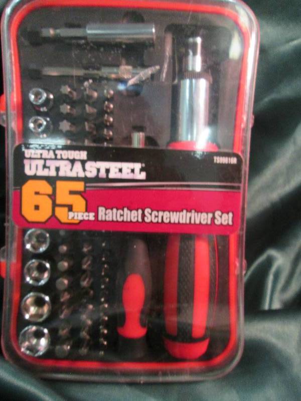 lot 116 image: Ultra tough ultra steel 65 pc. Ratc...