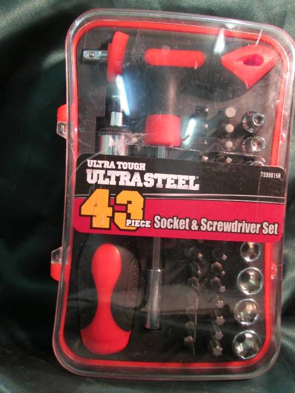 lot 121 image: Ultra tough ultra steel 43 pc. sock...
