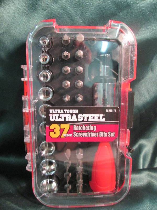lot 126 image: Ultra tough ultra steel 37 pc. Ratc...