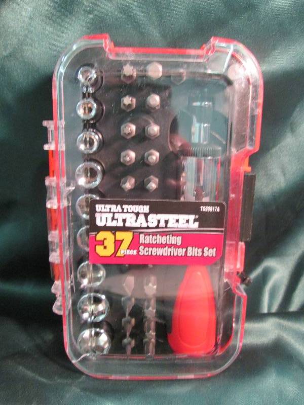 lot 134 image: Ultra tough ultra steel 37 pc. Ratc...
